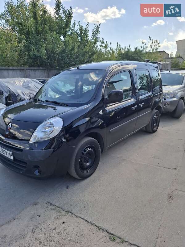 Мінівен Renault Kangoo 2010 в Києві