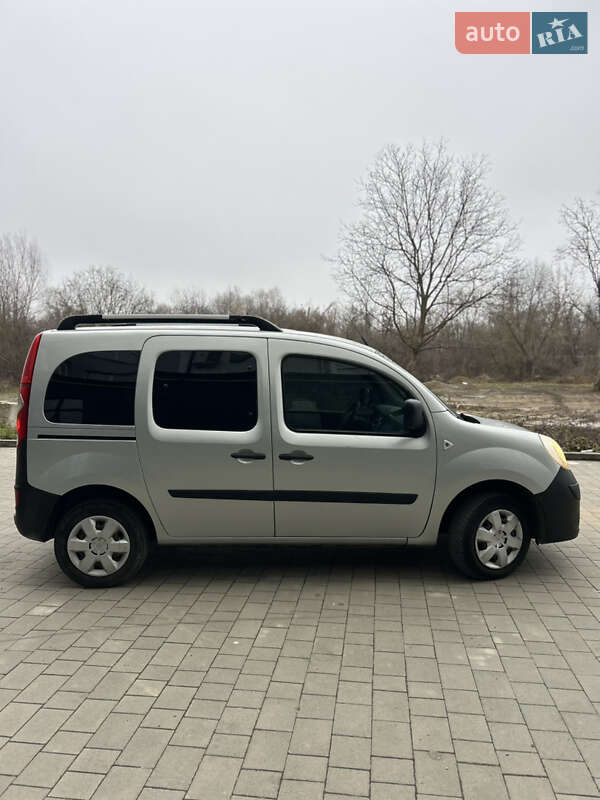 Минивэн Renault Kangoo 2009 в Ивано-Франковске