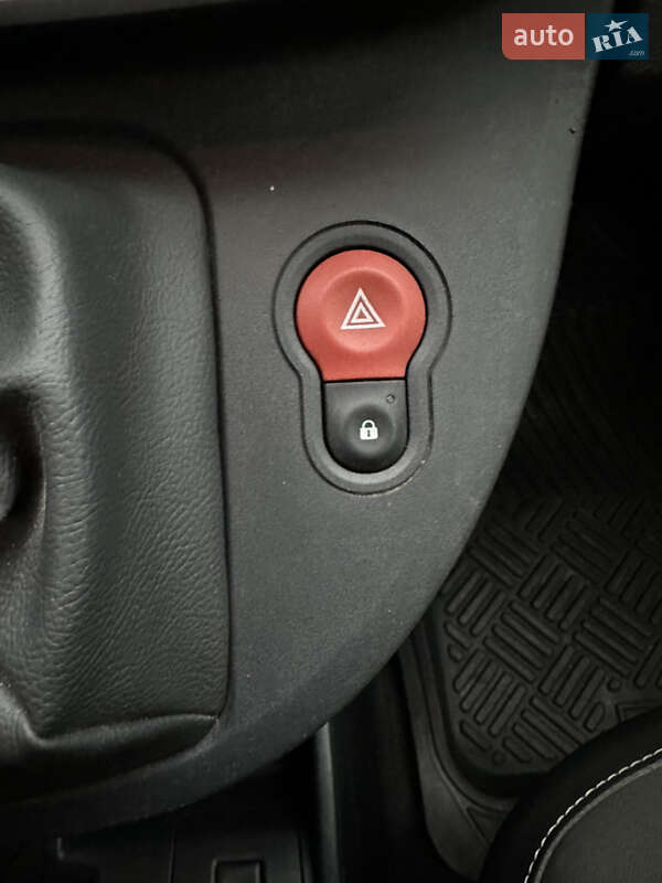 Грузовой фургон Renault Kangoo 2016 в Киеве