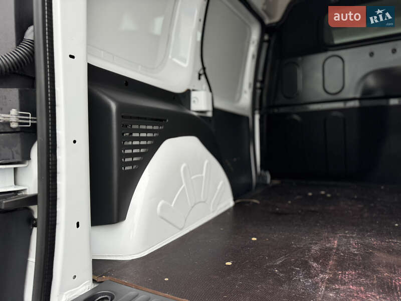 Вантажопасажирський фургон Renault Kangoo 2022 в Києві