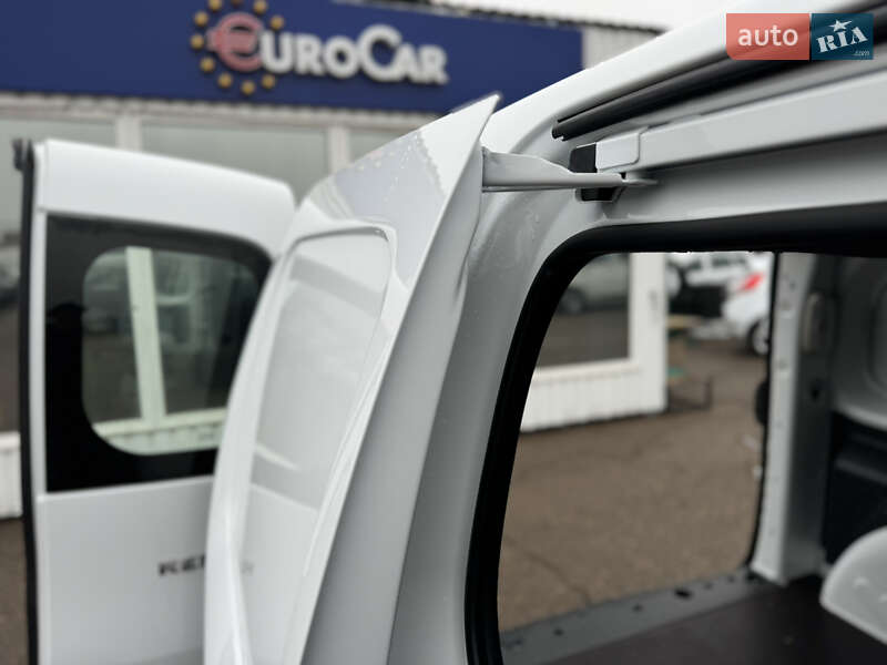 Вантажопасажирський фургон Renault Kangoo 2022 в Києві