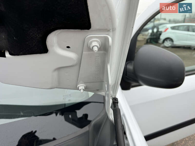 Вантажопасажирський фургон Renault Kangoo 2022 в Києві