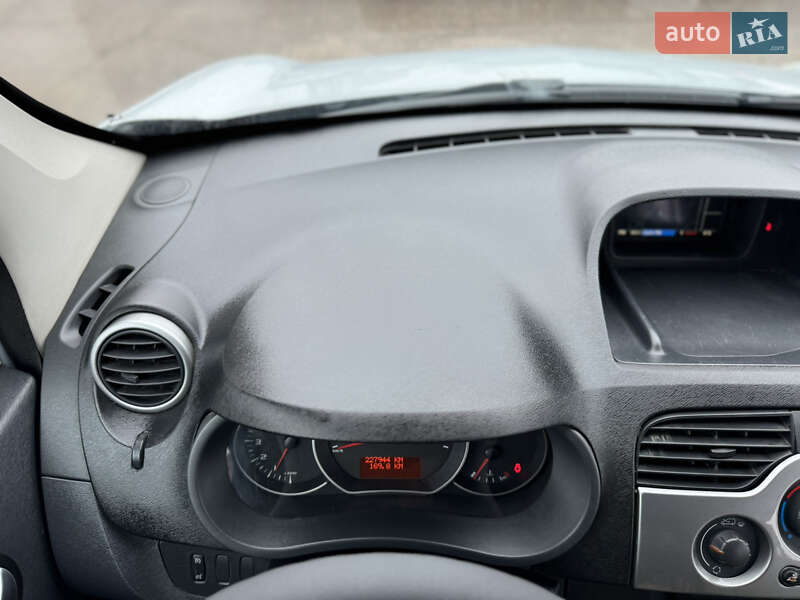 Минивэн Renault Kangoo 2012 в Киеве