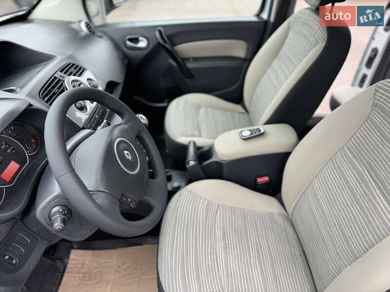 Минивэн Renault Kangoo 2012 в Киеве