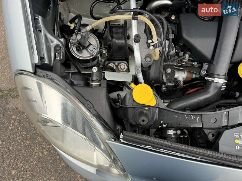 Минивэн Renault Kangoo 2012 в Киеве