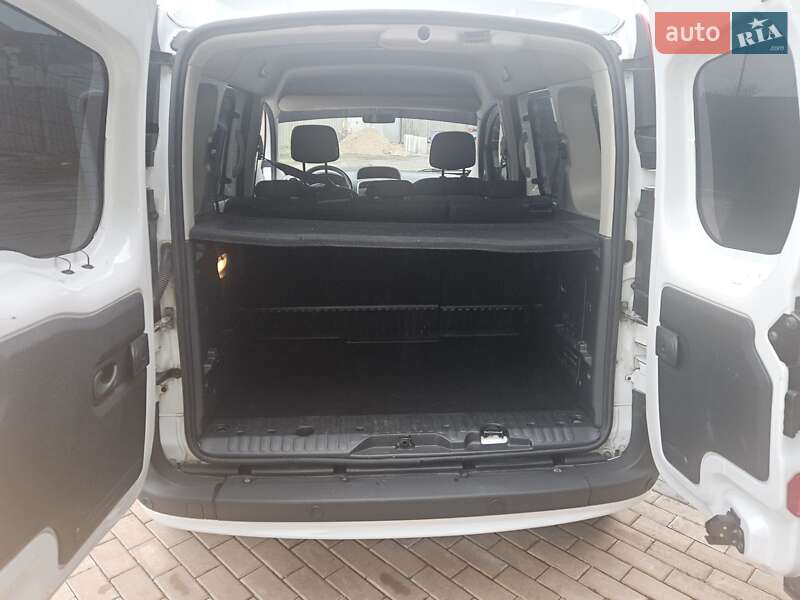 Минивэн Renault Kangoo 2016 в Бородянке фото 17 Минивэн Renault Kangoo 2016 в Бородянке