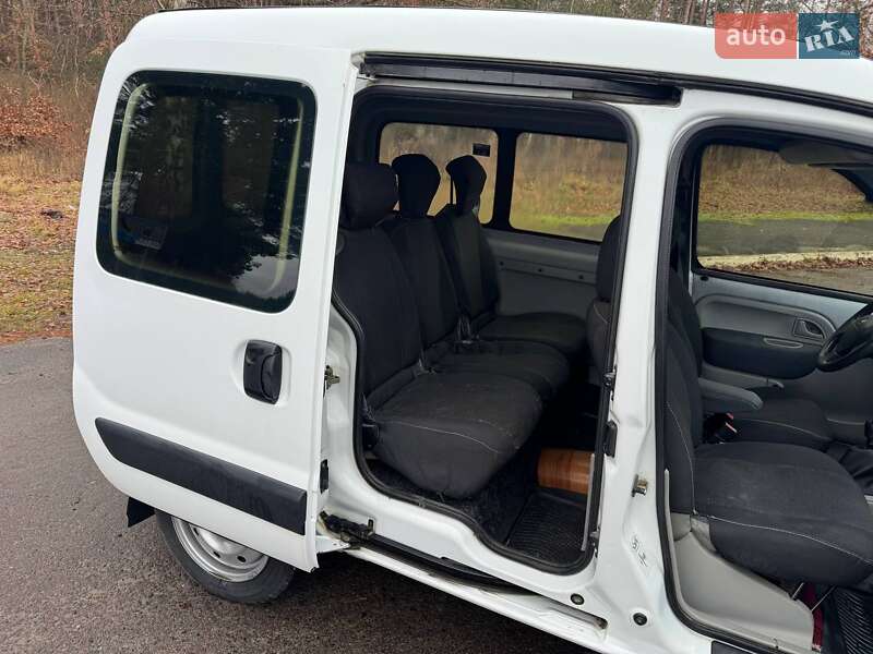 Минивэн Renault Kangoo 2005 в Ковеле