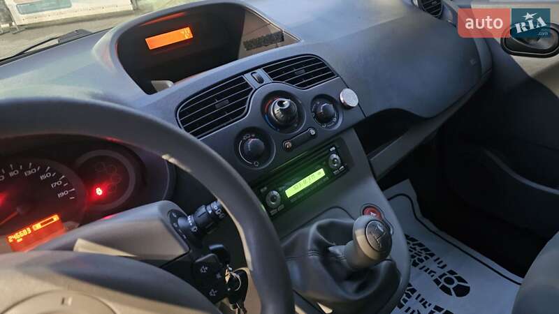 Мінівен Renault Kangoo 2009 в Івано-Франківську