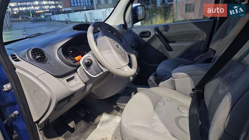Мінівен Renault Kangoo 2009 в Івано-Франківську