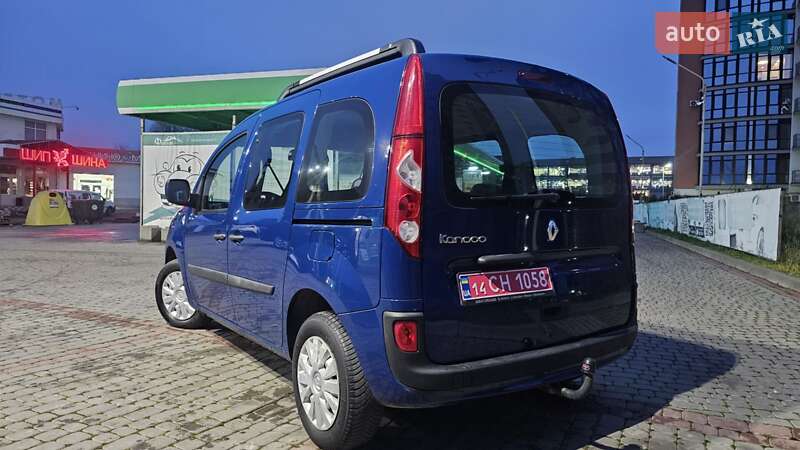 Мінівен Renault Kangoo 2009 в Івано-Франківську