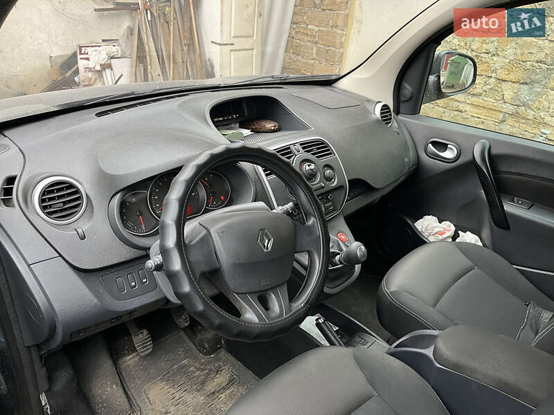 Минивэн Renault Kangoo 2017 в Одессе