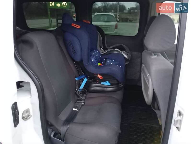 Минивэн Renault Kangoo 2010 в Каменец-Подольском фото 24 Минивэн Renault Kangoo 2010 в Каменец-Подольском