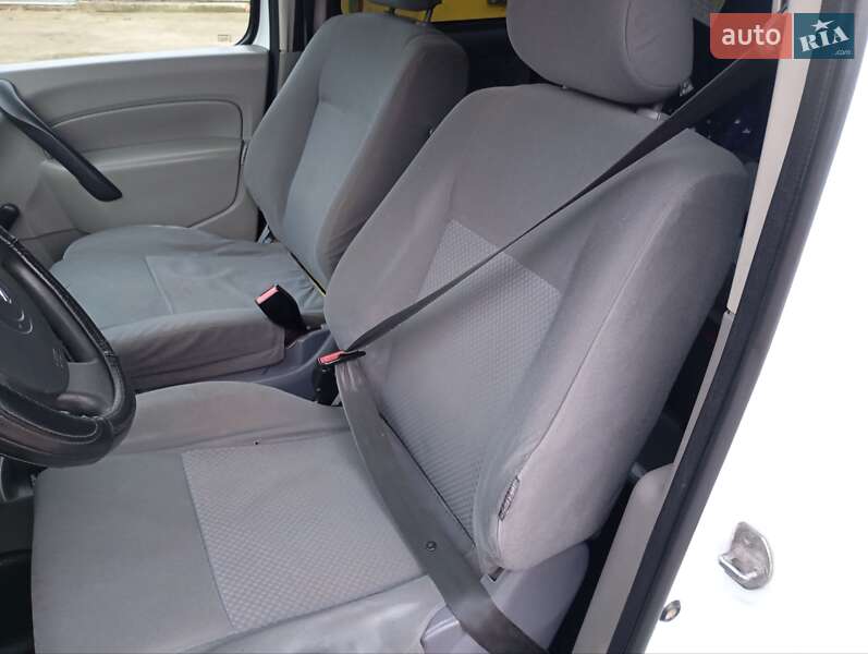 Минивэн Renault Kangoo 2010 в Каменец-Подольском фото 28 Минивэн Renault Kangoo 2010 в Каменец-Подольском