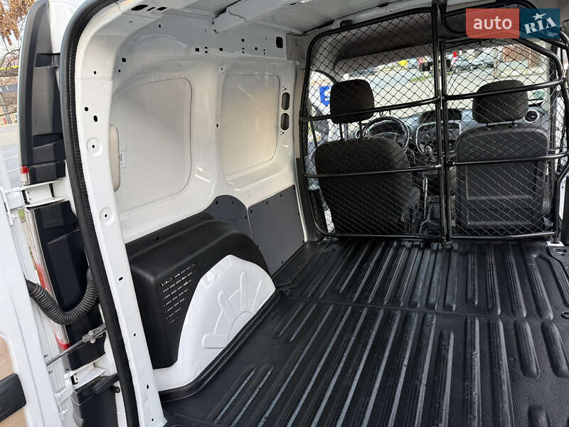 Грузовой фургон Renault Kangoo 2018 в Днепре фото 57 Грузовой фургон Renault Kangoo 2018 в Днепре