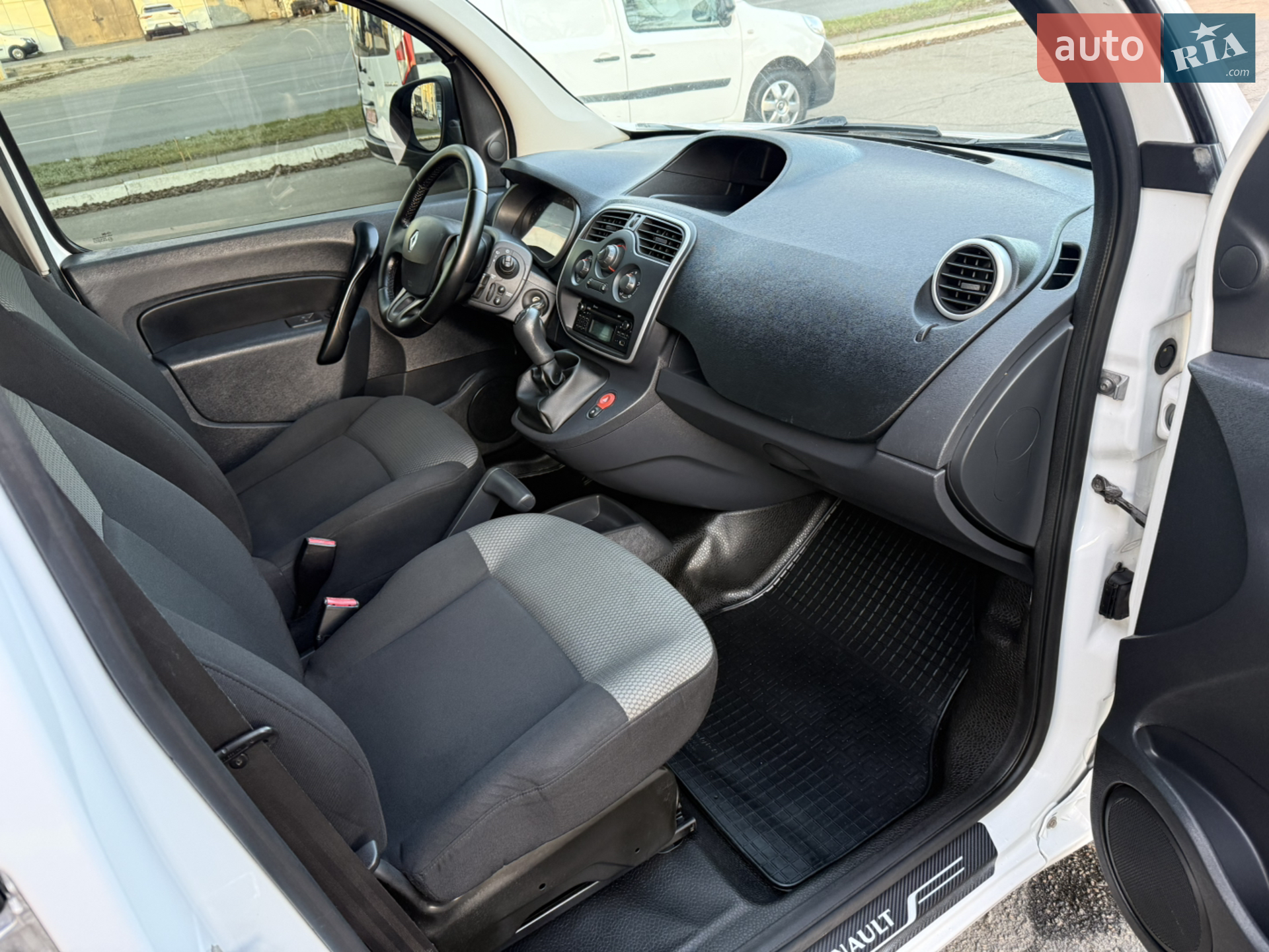 2014 Renault Kangoo - мініатюра 38