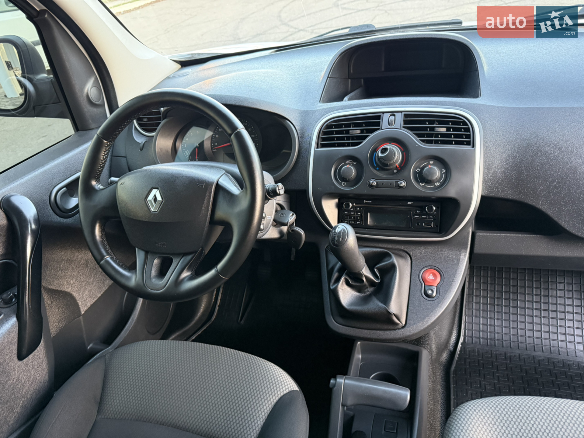 2014 Renault Kangoo - мініатюра 39