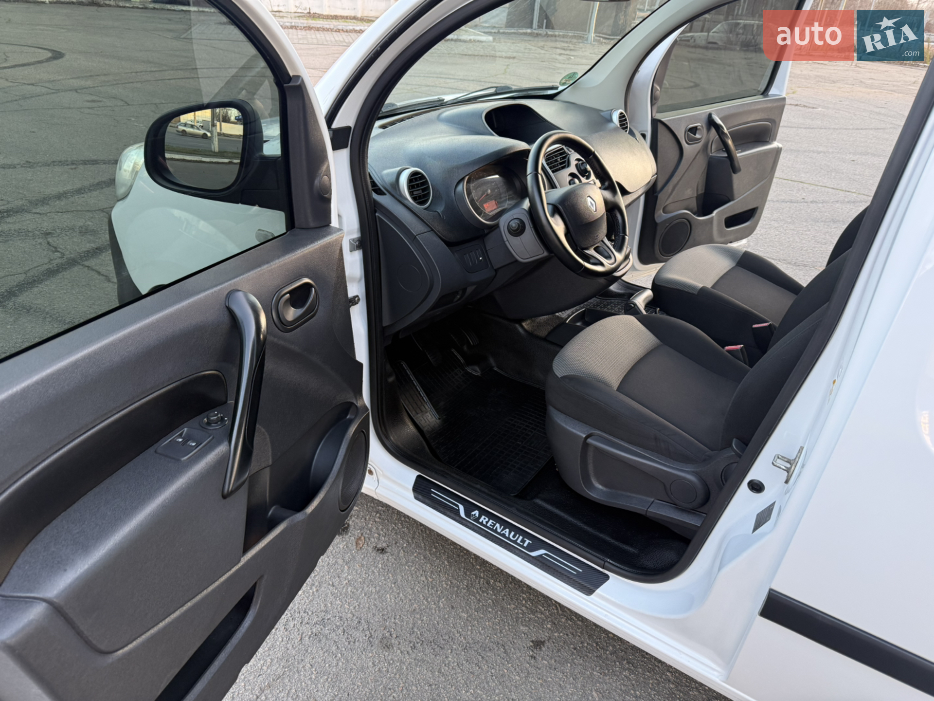 2014 Renault Kangoo - мініатюра 61