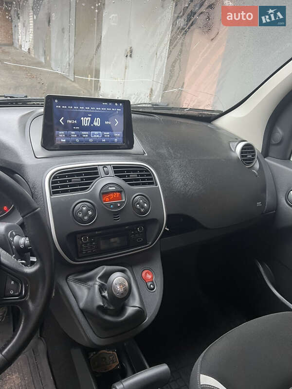 Минивэн Renault Kangoo 2014 в Киеве фото 9 Минивэн Renault Kangoo 2014 в Киеве
