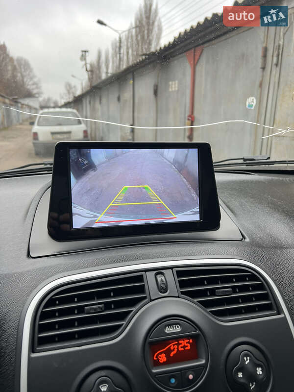 Минивэн Renault Kangoo 2014 в Киеве фото 20 Минивэн Renault Kangoo 2014 в Киеве