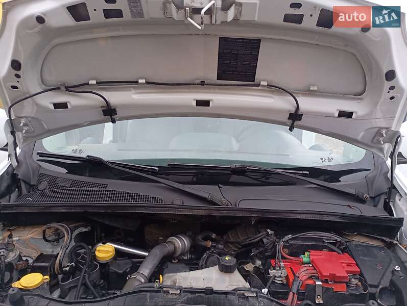 Минивэн Renault Kangoo 2010 в Каменец-Подольском фото 3 Минивэн Renault Kangoo 2010 в Каменец-Подольском