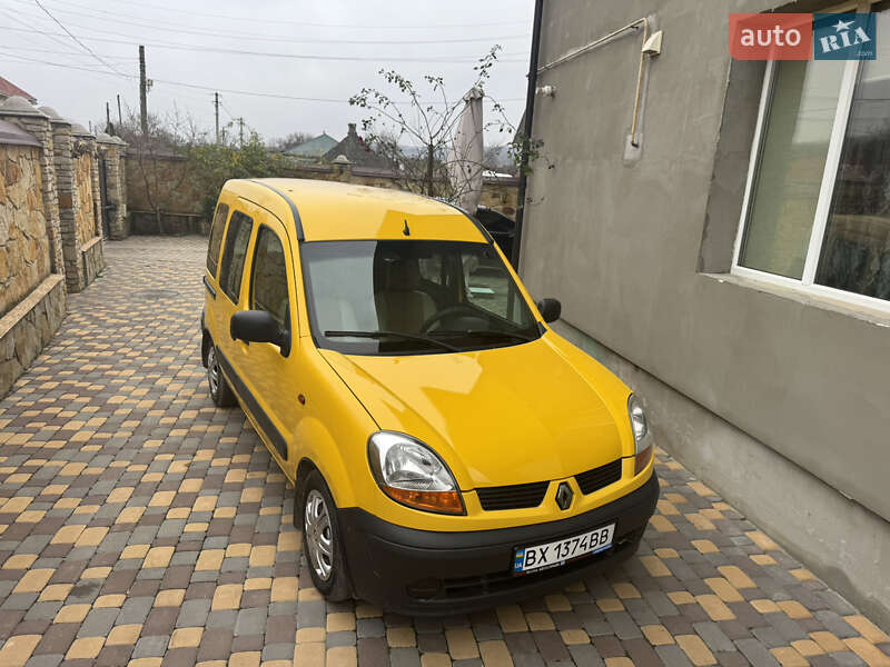 Минивэн Renault Kangoo 2003 в Могилев-Подольске фото 15 Минивэн Renault Kangoo 2003 в Могилев-Подольске