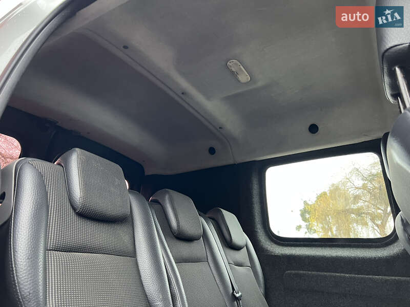 Грузовой фургон Renault Kangoo 2011 в Шептицькому