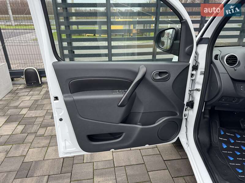 Вантажний фургон Renault Kangoo 2022 в Рівному