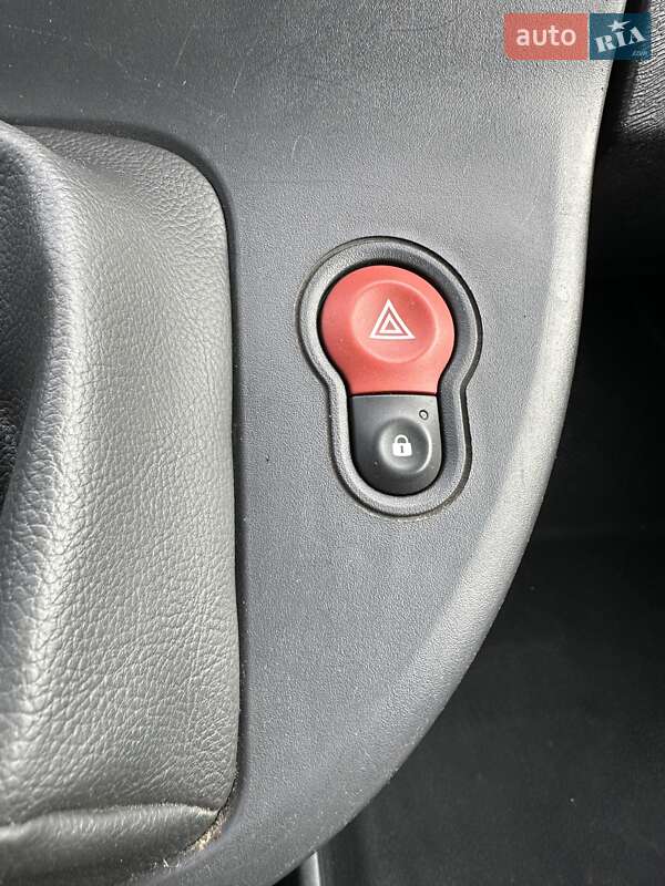 Грузовой фургон Renault Kangoo 2012 в Белогородке