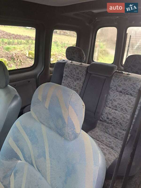 Мінівен Renault Kangoo 2006 в Кельменцях