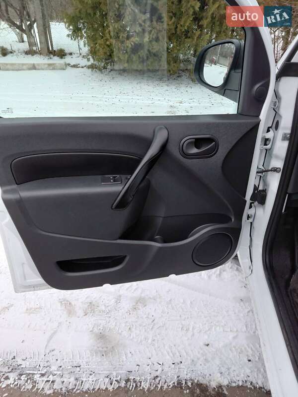 Грузовой фургон Renault Kangoo 2019 в Ровно фото 15 Грузовой фургон Renault Kangoo 2019 в Ровно