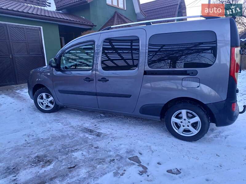 Мінівен Renault Kangoo 2015 в Івано-Франківську
