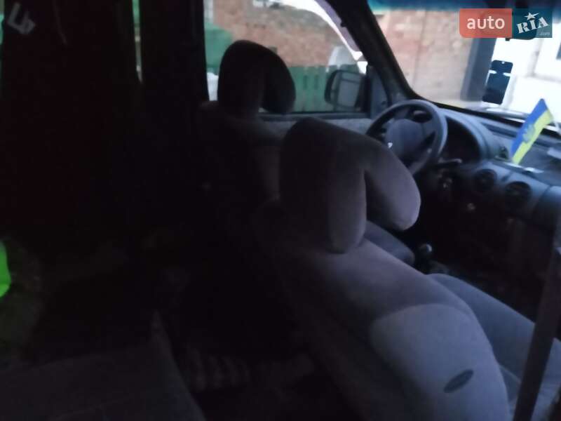 Минивэн Renault Kangoo 2000 в Иванкове