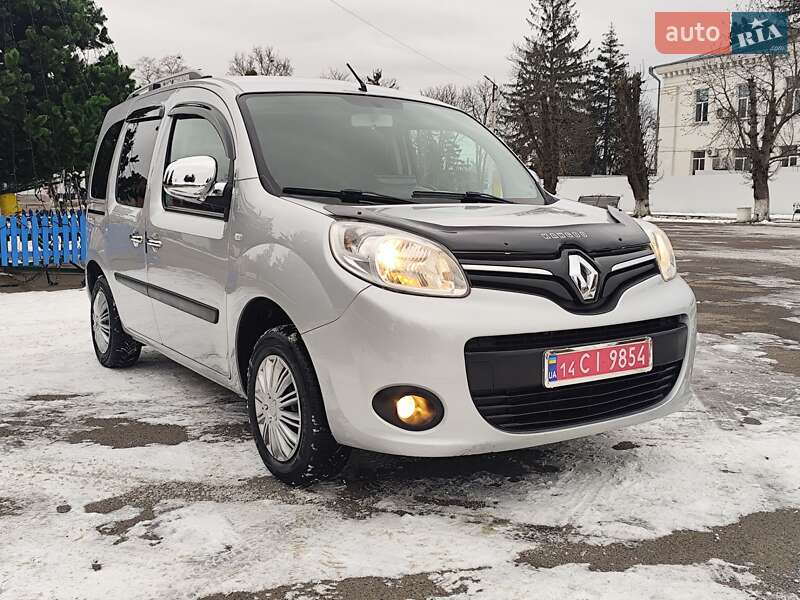 Минивэн Renault Kangoo 2015 в Новоархангельске