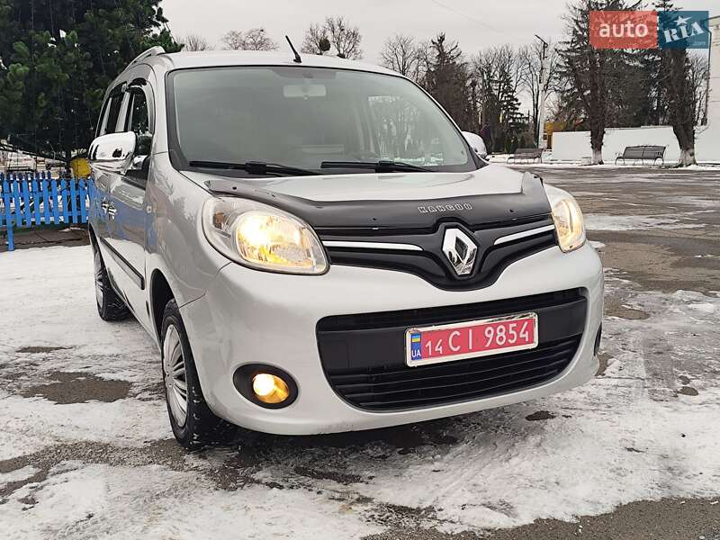 Минивэн Renault Kangoo 2015 в Новоархангельске