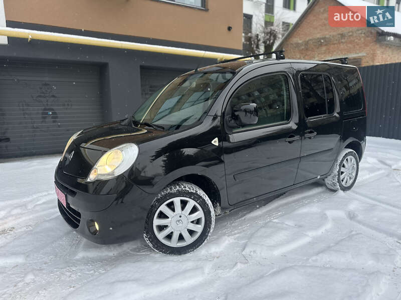 Минивэн Renault Kangoo 2010 в Виннице