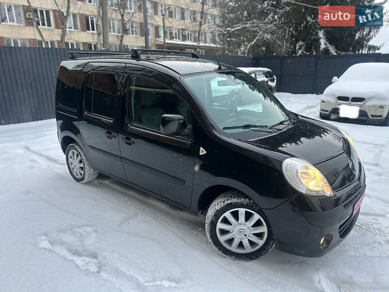 Минивэн Renault Kangoo 2010 в Виннице