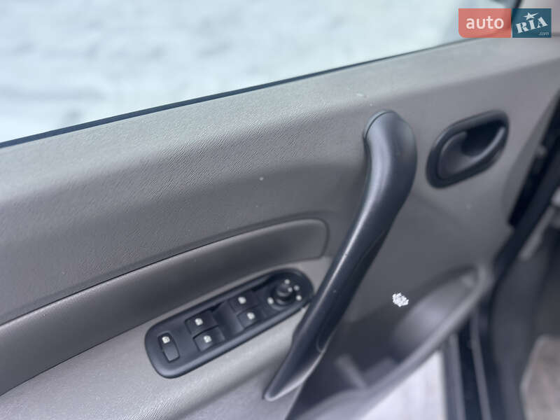 Минивэн Renault Kangoo 2010 в Виннице