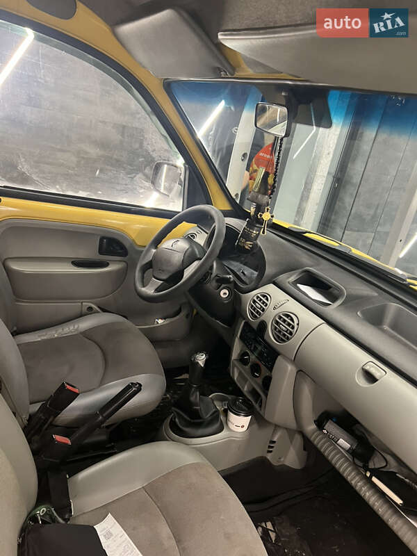 Грузовой фургон Renault Kangoo 2007 в Днепре