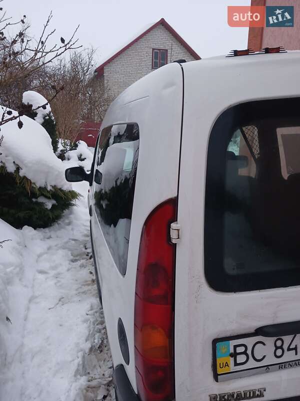 Минивэн Renault Kangoo 2004 в Городке