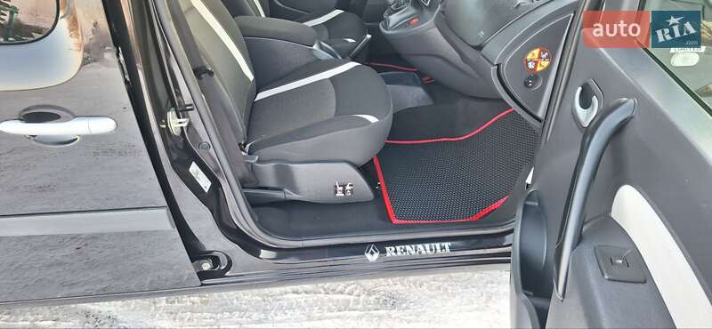 Минивэн Renault Kangoo 2016 в Новоархангельске