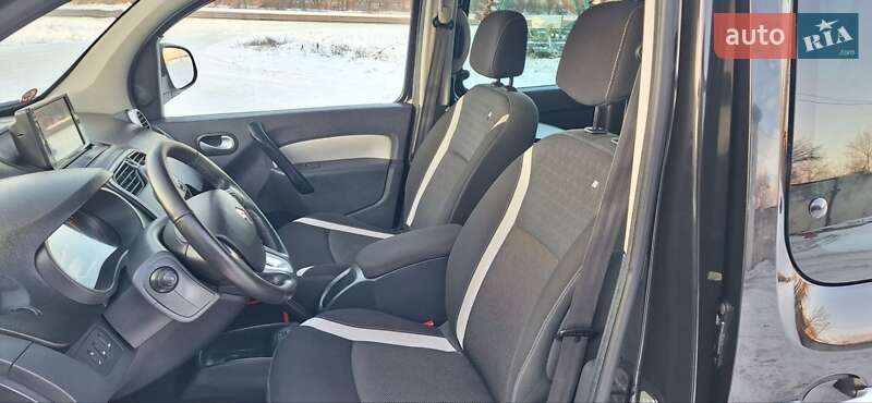 Минивэн Renault Kangoo 2016 в Новоархангельске