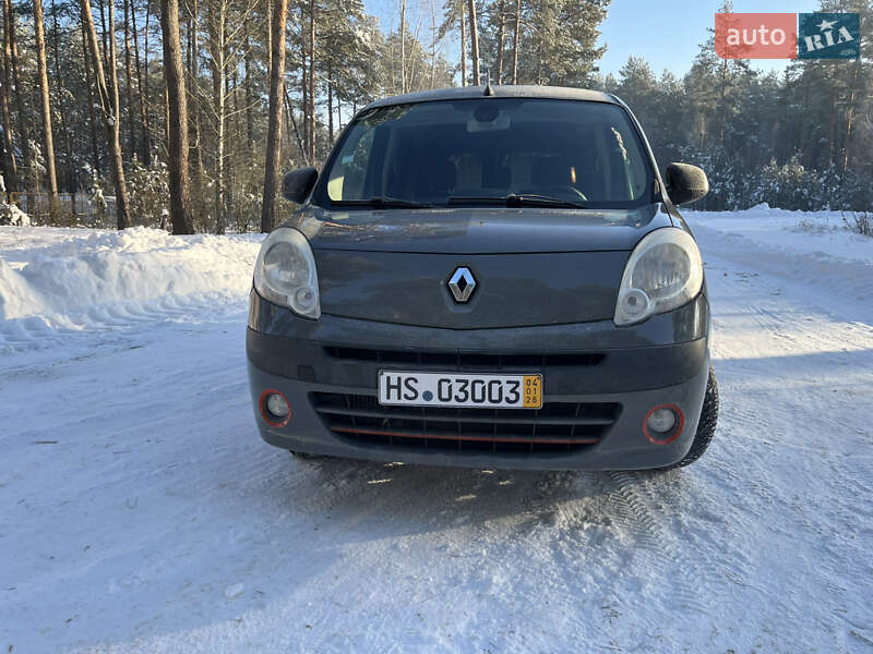Минивэн Renault Kangoo 2013 в Луцке
