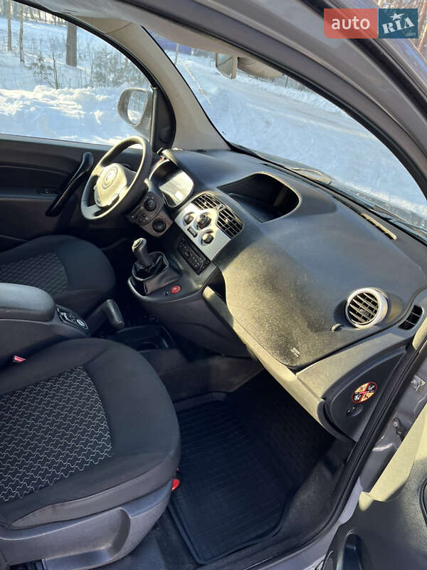 Минивэн Renault Kangoo 2013 в Луцке