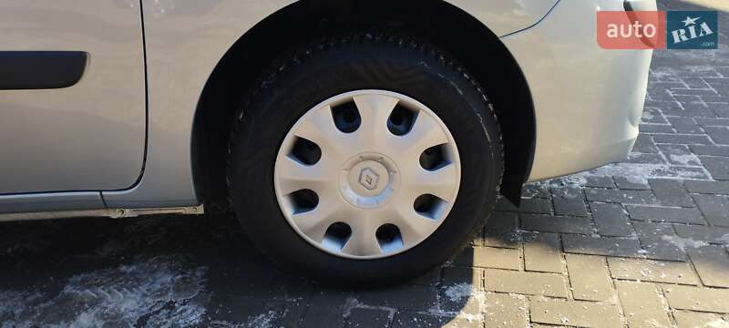 Минивэн Renault Kangoo 2012 в Кривом Роге