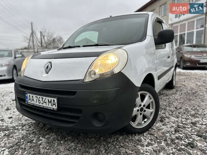 Грузовой фургон Renault Kangoo 2008 в Смеле