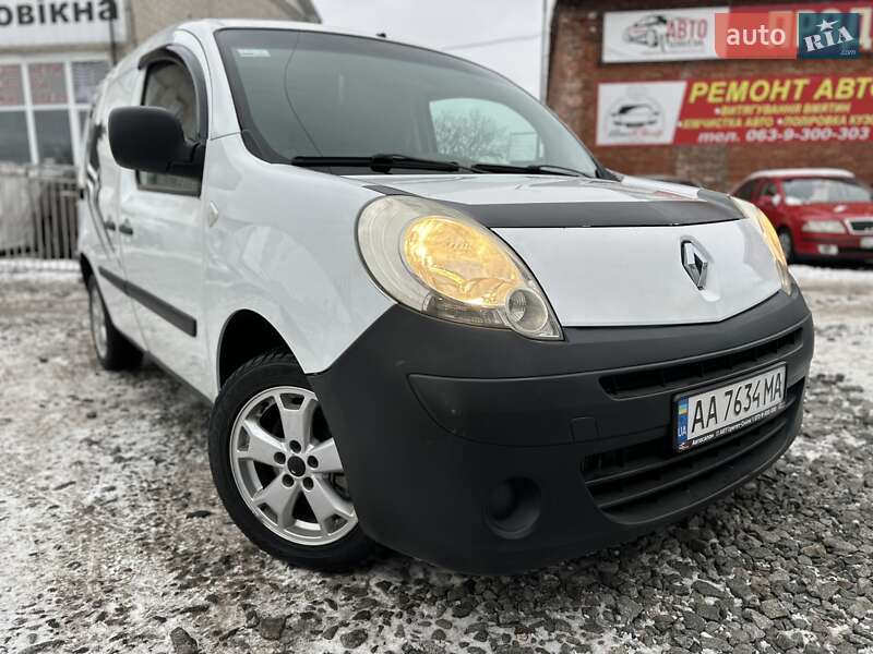 Грузовой фургон Renault Kangoo 2008 в Смеле