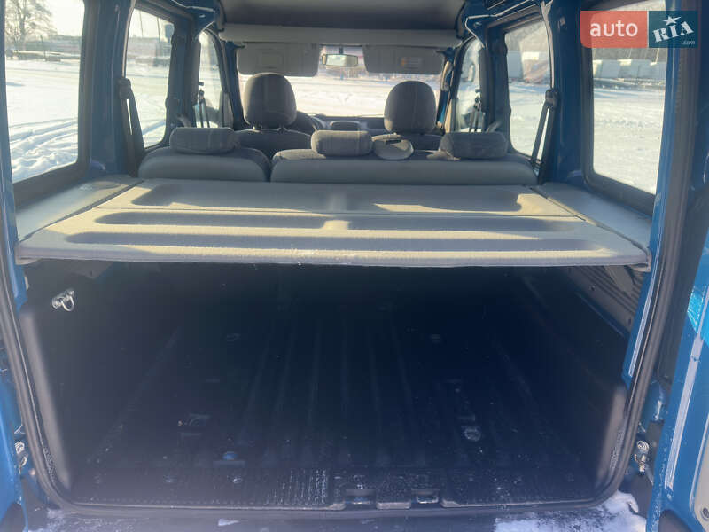 Минивэн Renault Kangoo 2004 в Виннице