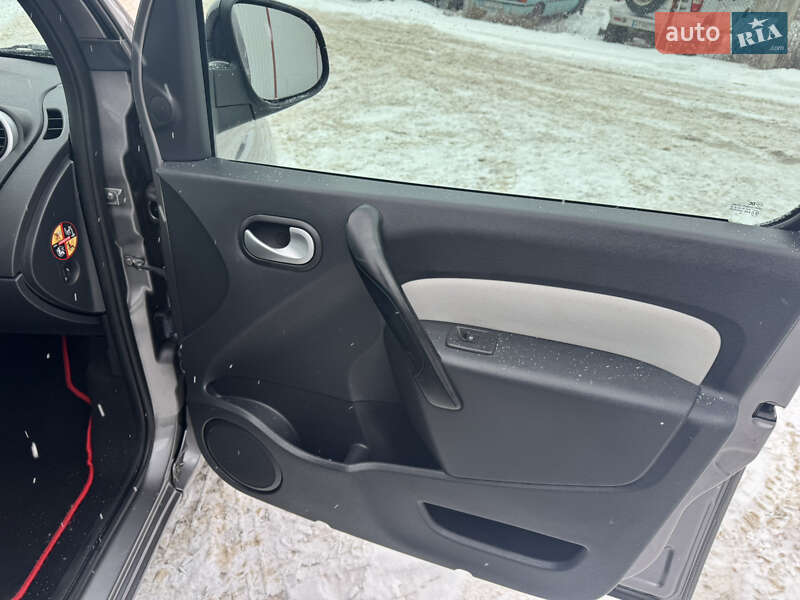 Мінівен Renault Kangoo 2016 в Коломиї