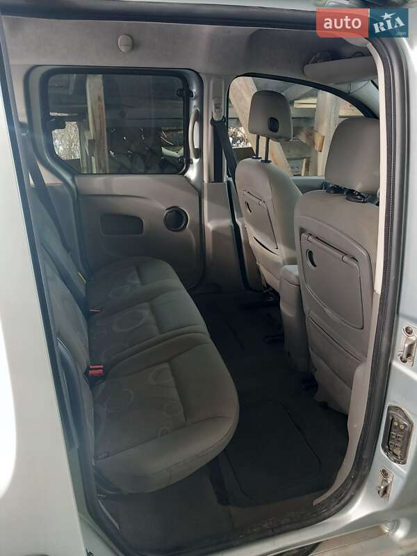 Минивэн Renault Kangoo 2011 в Львове фото 25 Минивэн Renault Kangoo 2011 в Львове