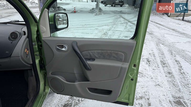 Минивэн Renault Kangoo 2008 в Ковеле